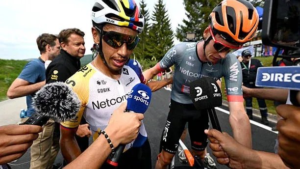 EGAN BERNAL Y EL GIRO DE ITALIA 109