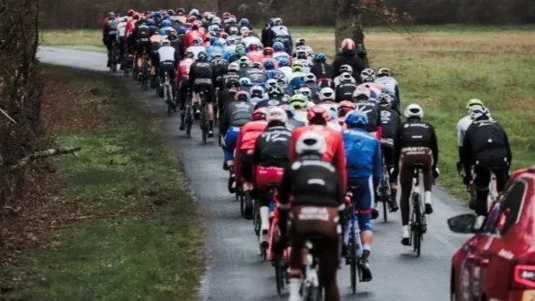 POGACAR DEBUTA EN EL TOUR DE SUIZA ANTES DE SU INTENTO POR IGUALAR EL RECORD DEL TOUR